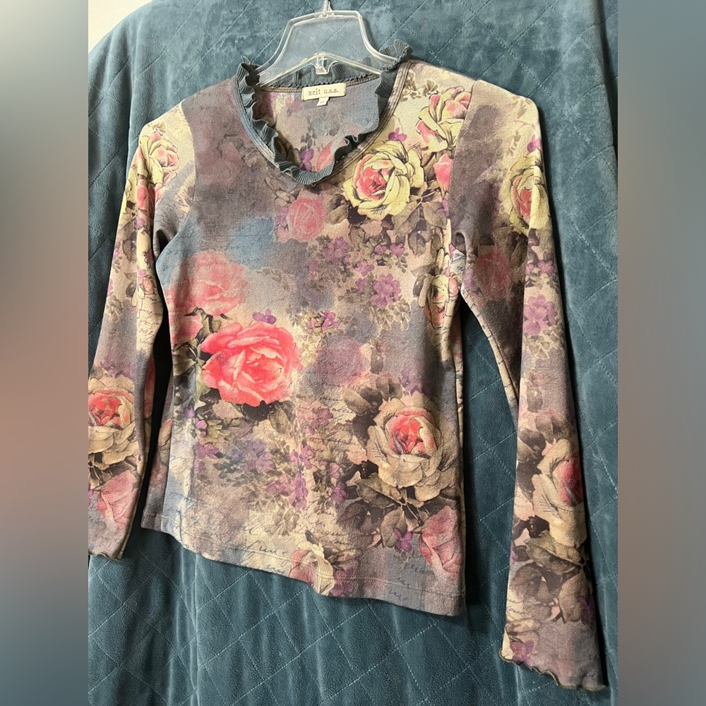 xcit u.s.a. Women's Long Sleeve Ruffle Neck Blouse with Floral Design